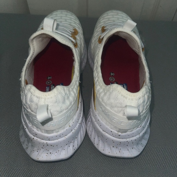 Share  Skechers Work Relaxed FIT: TILIDO ' CLAIRIT Lace Up Athletic W/Slip - Picture 8 of 16